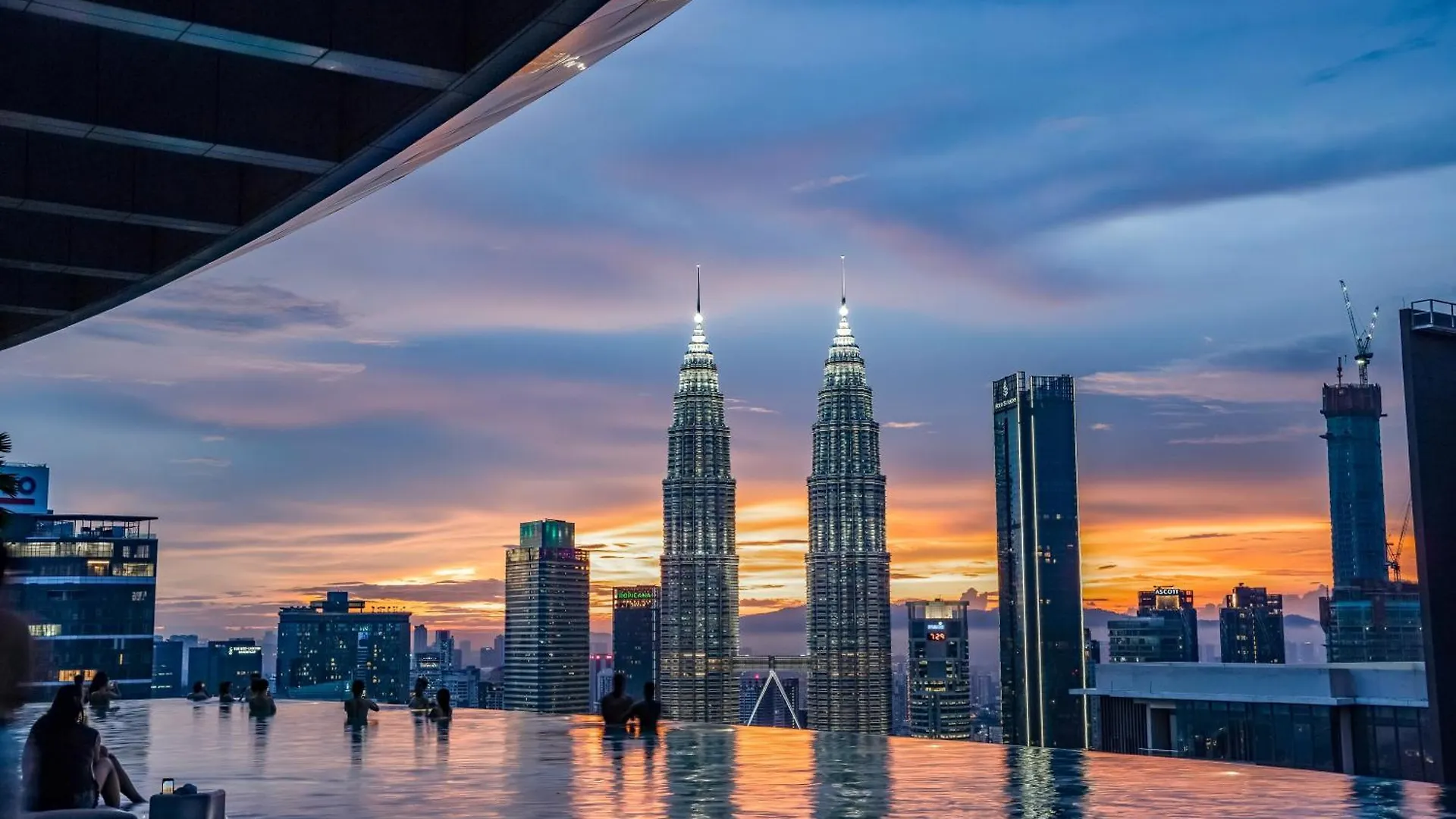 Eaton Residences By Sutera At Klcc Kuala Lumpur