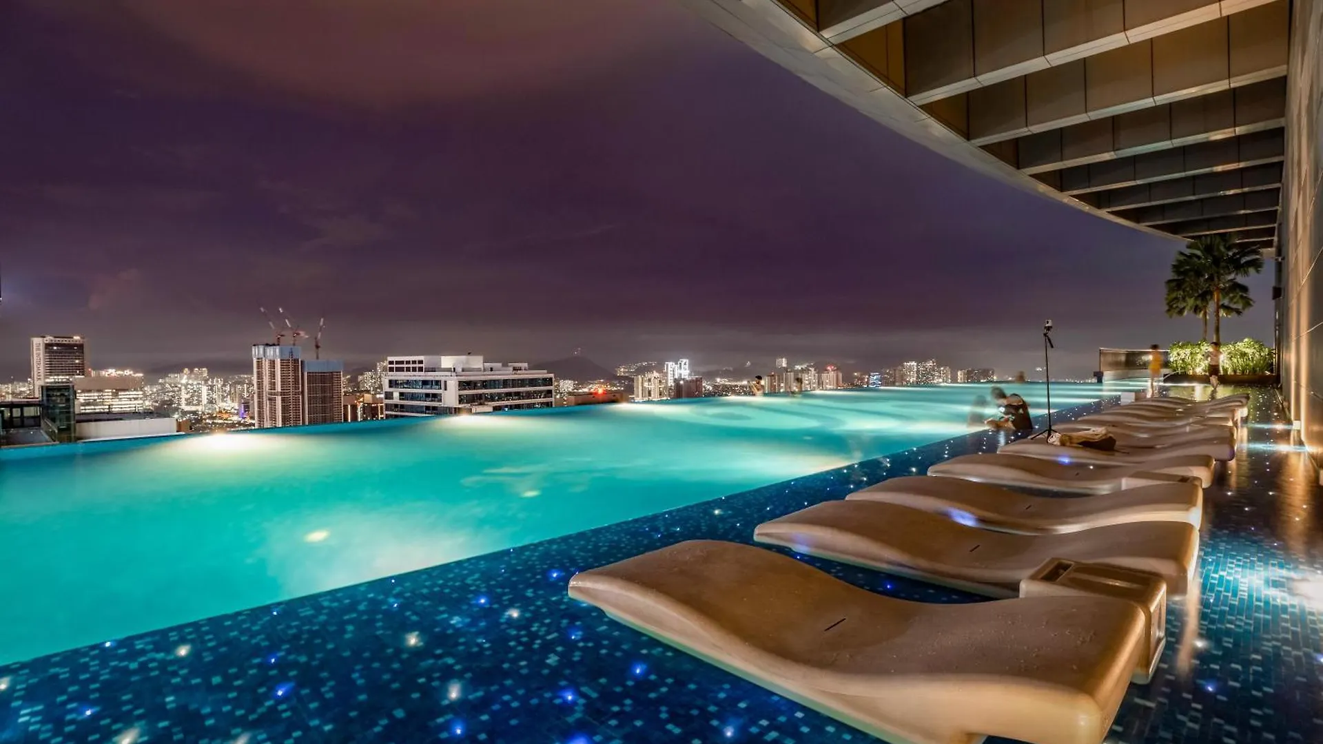 Apartment Eaton Residences By Sutera At Klcc Kuala Lumpur Malaysia